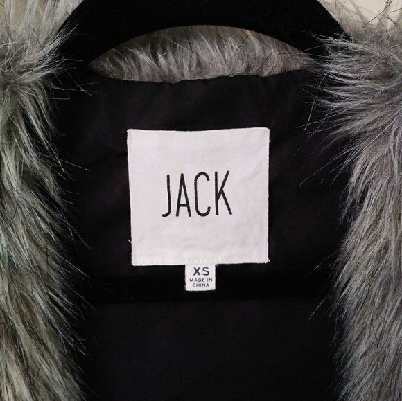Jack by BB Dakota Castleton Faux Fur Vest Size Small - Picture 7 of 9